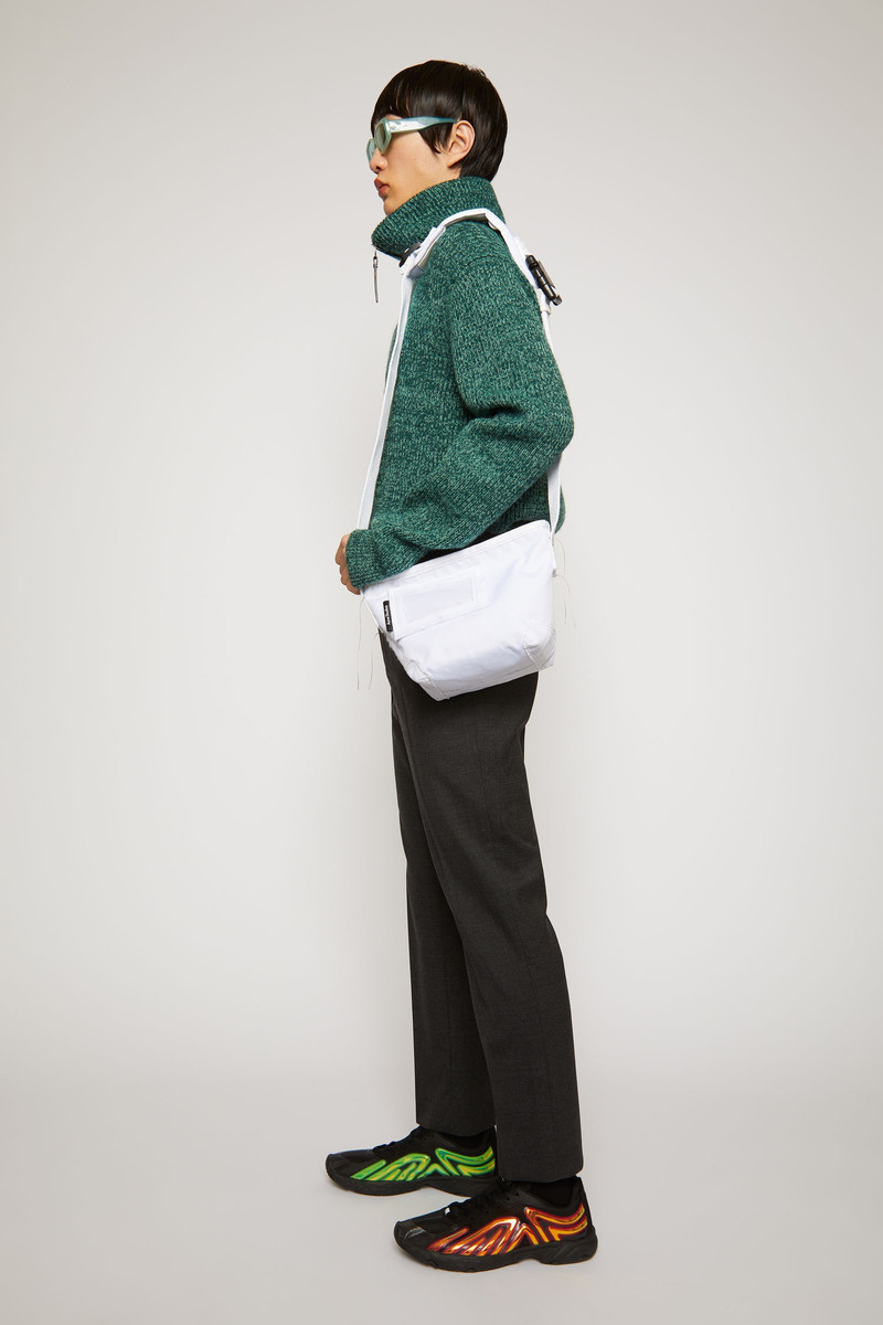 Crossbody bag white 5