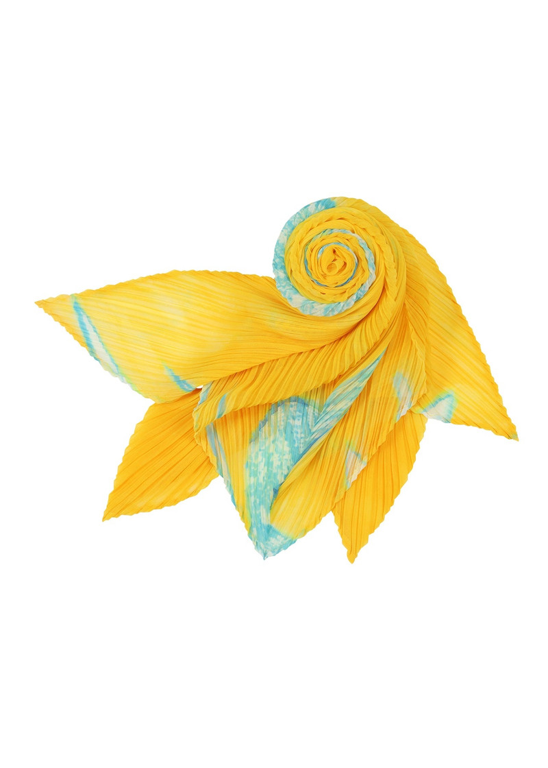 Pleats Please Issey Miyake ICE DESERT SCARF outlook