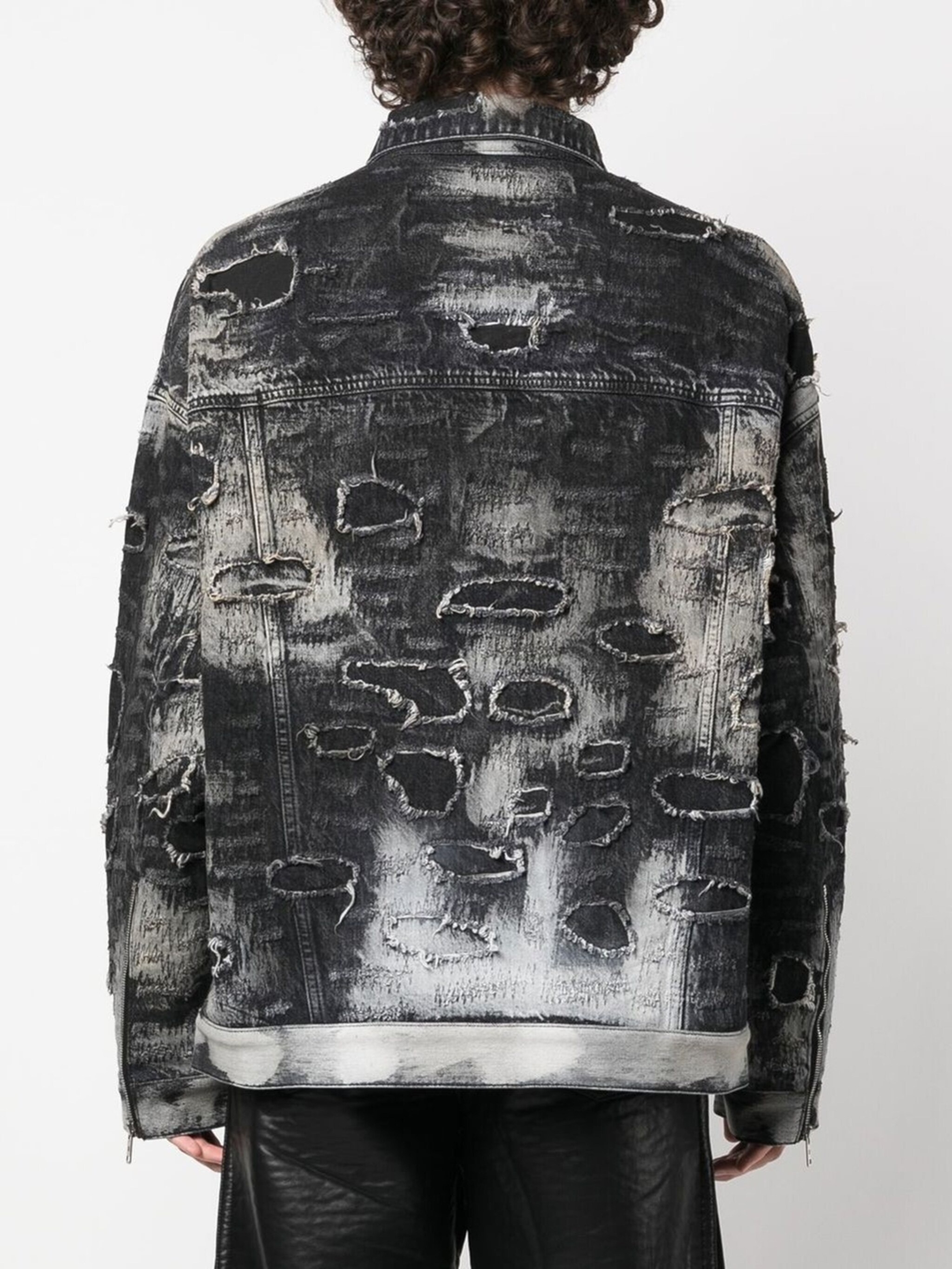distressed-finish denim jacket - 4
