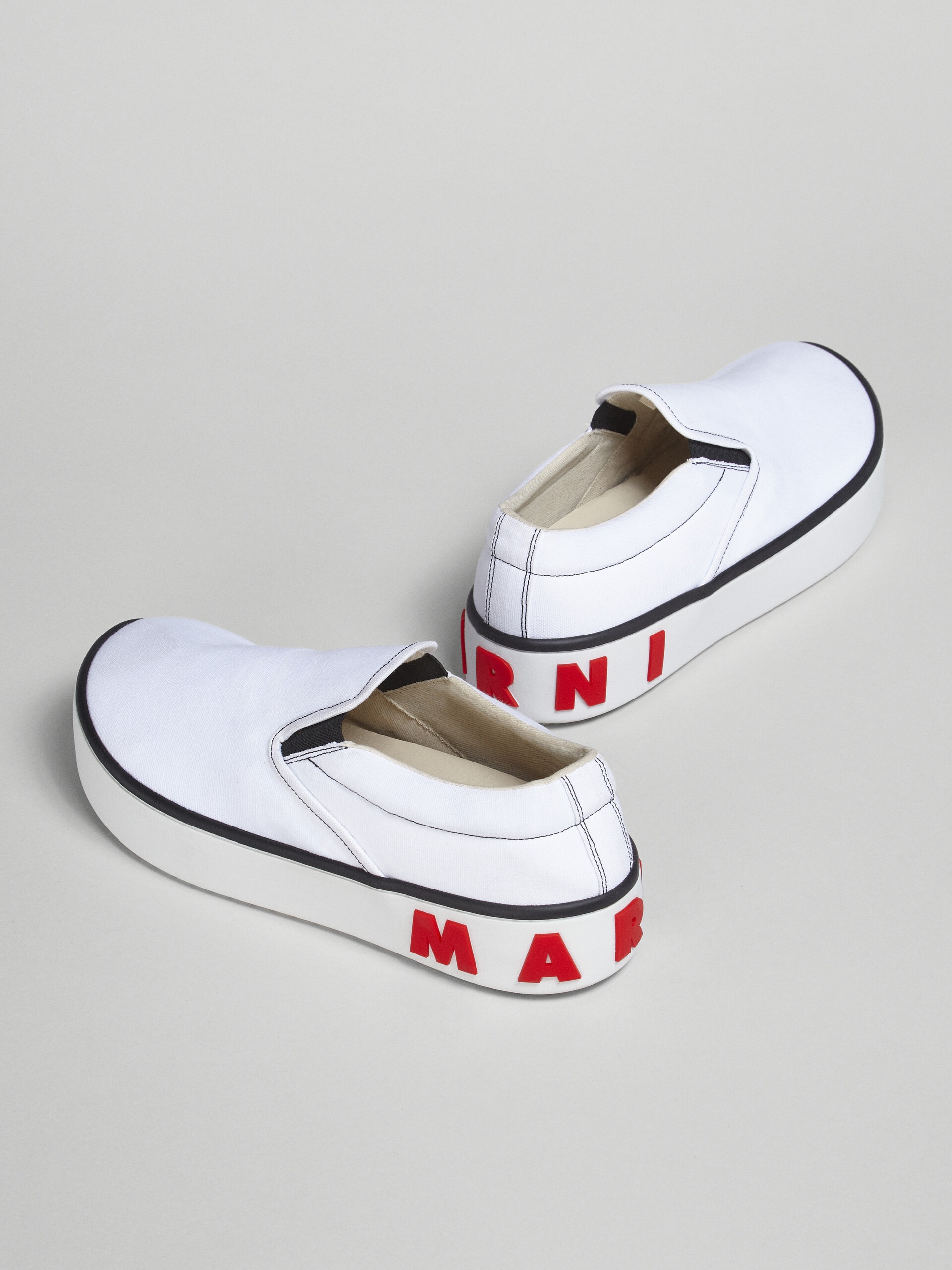 WHITE LEATHER SLIP-ON SNEAKER WITH MAXI LOGO - 4