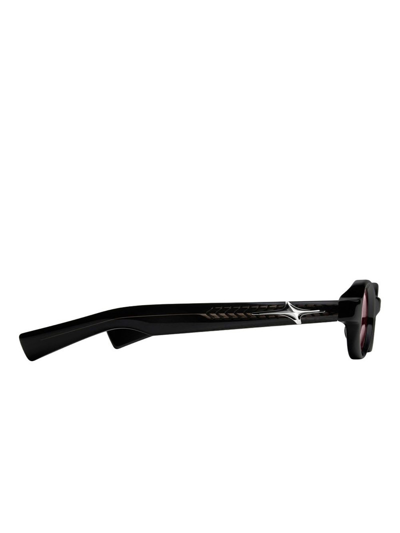 oval-frame glasses 3