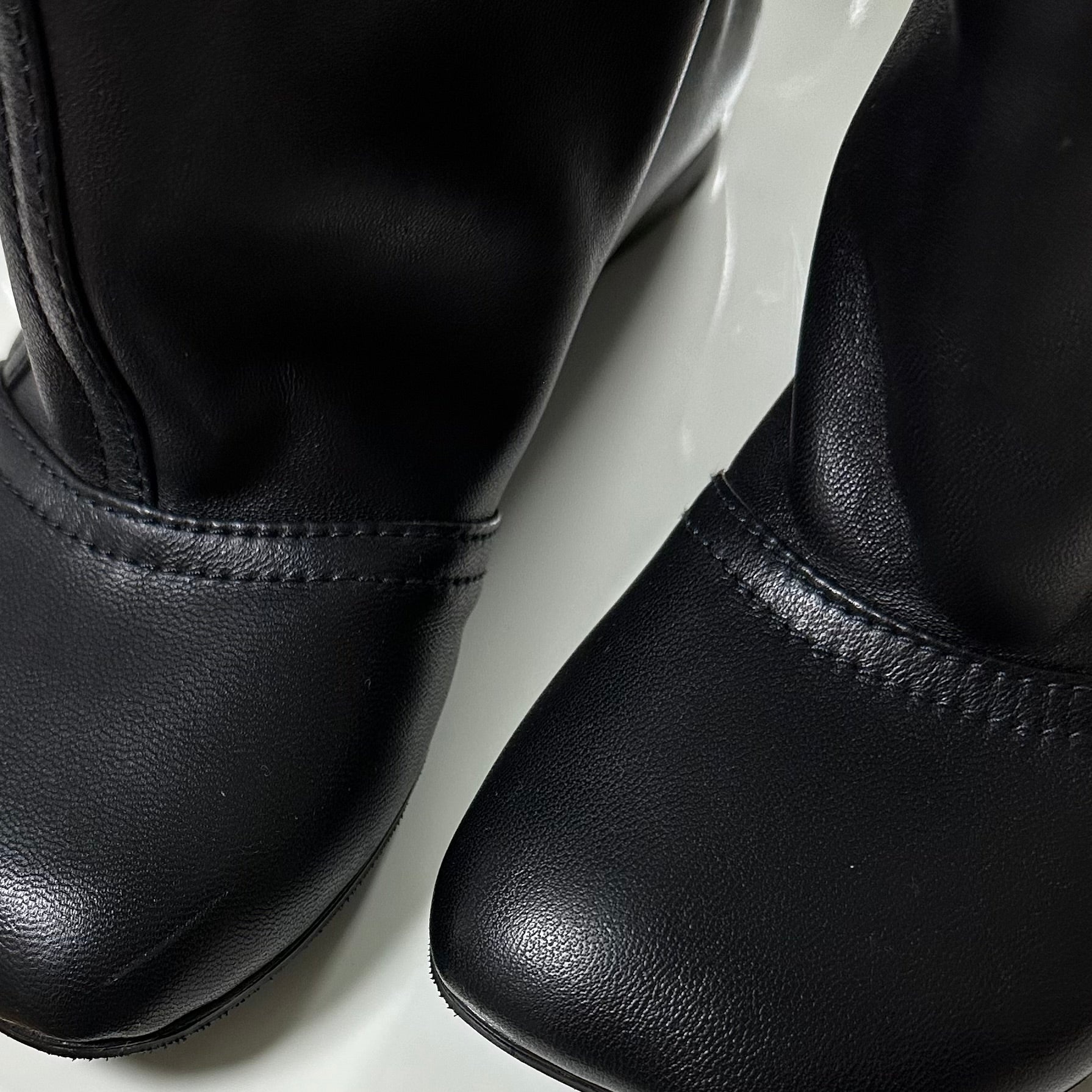 LOEWE Fall Winter 2023 Toy Leather Ankle Boots - 5