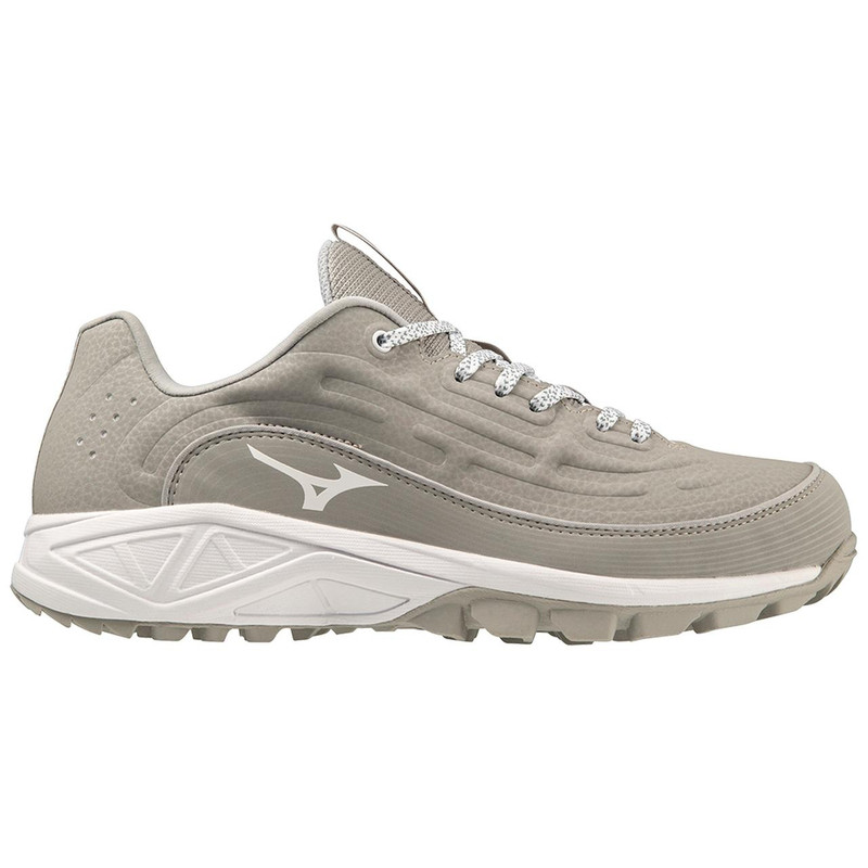 Mizuno Ambition 3 FP 낮은 모든 표면 여자의 뗏장 신발 6