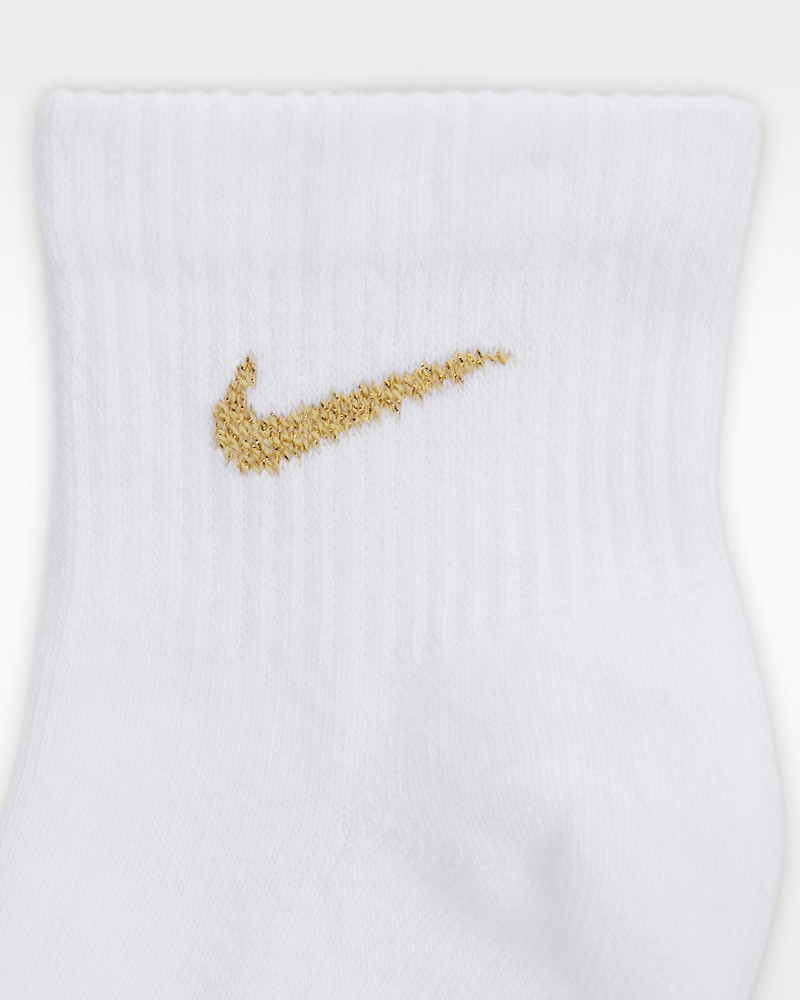 Nike Everyday Plus Cushioned Training Ankle Socks (3 Pairs) 4