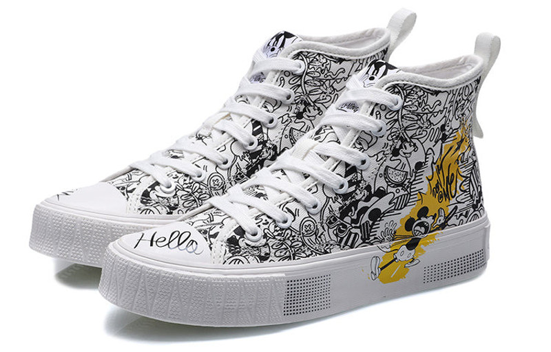 Li-Ning (WMNS) Li-Ning Crazy Leisure x Disney 'White Black' AGCP338-5 outlook