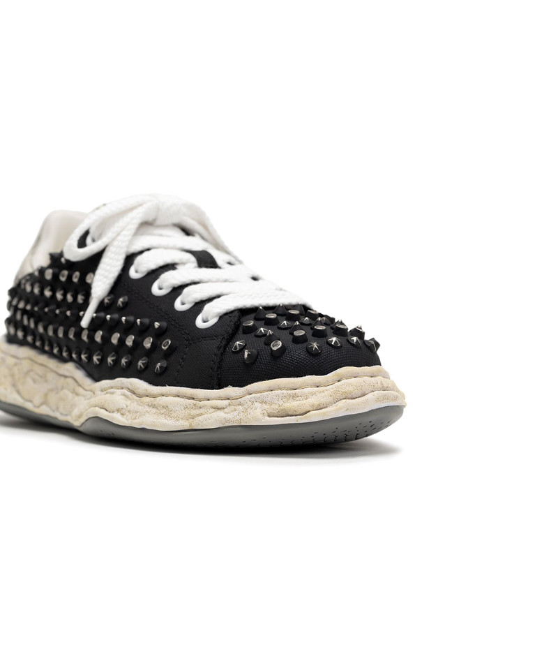 "CHARLES"OG Sole Studded Canvas Low-top Sneaker 10