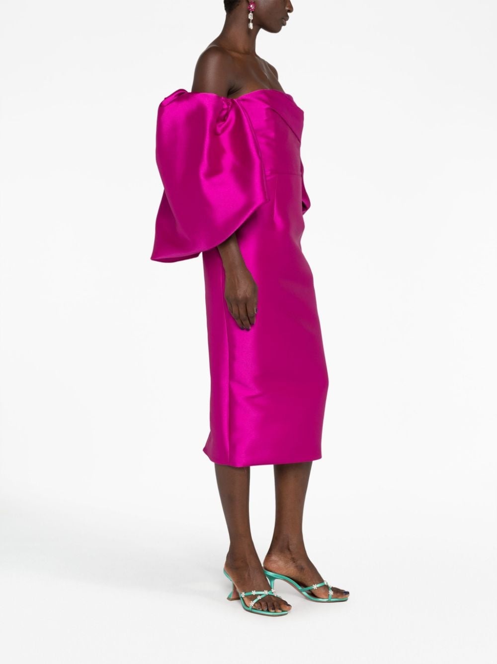 The Arla off-shoulder dress - 4