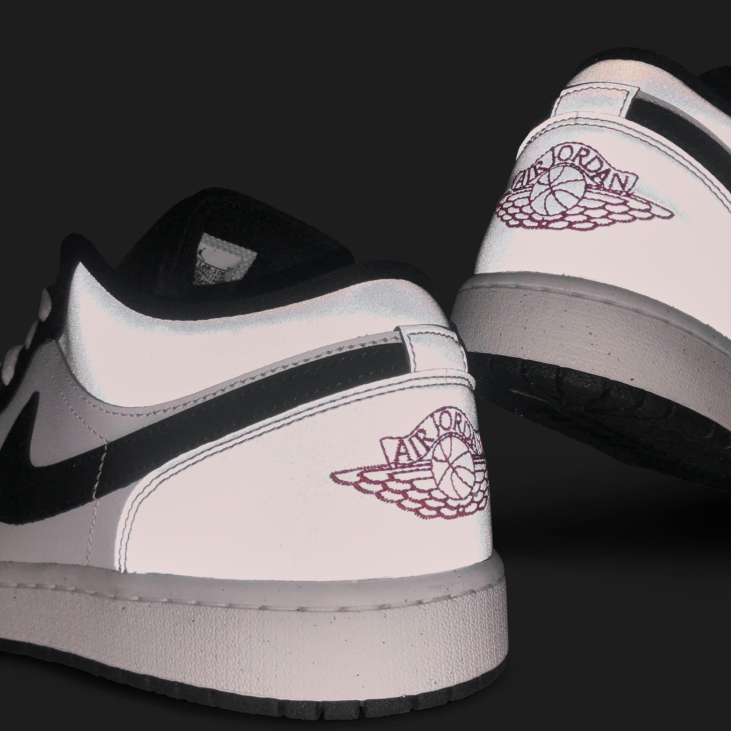 AIR JORDAN RETRO 1 LOW SE CASUAL SHOES - 3