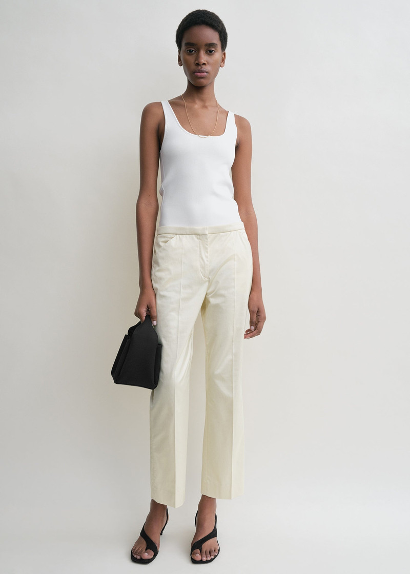 Totême Cropped straight trousers ecru outlook