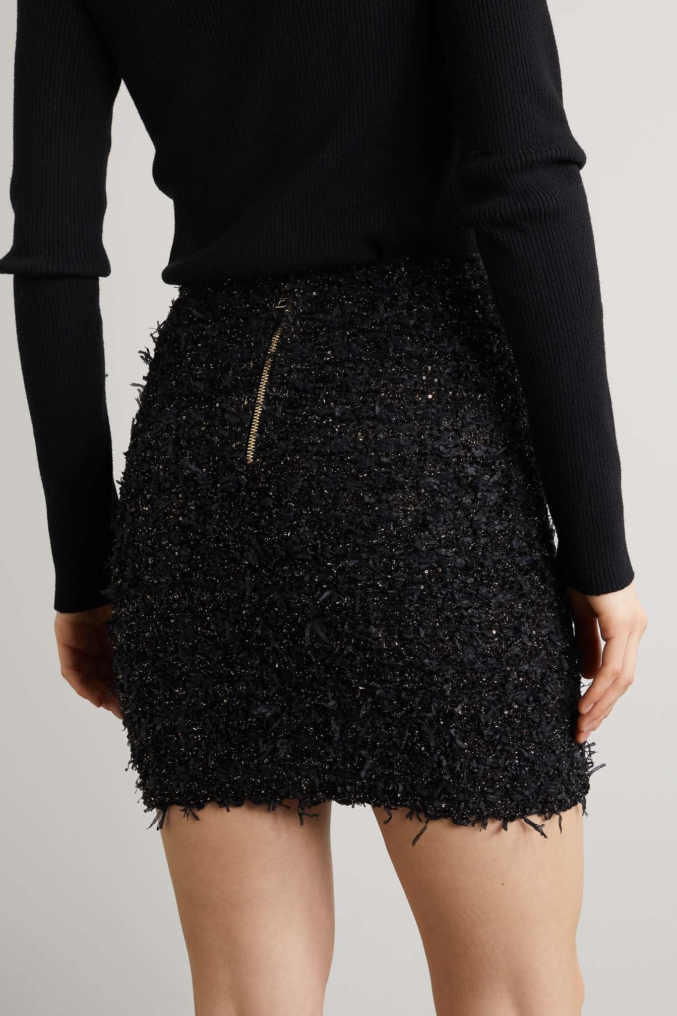 Button-embellished metallic bouclé-tweed mini skirt - 4