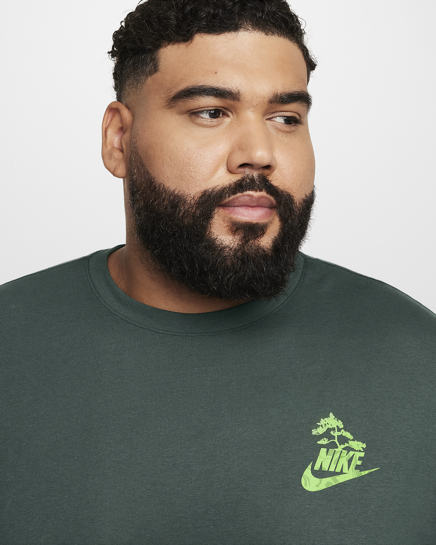 Nike Sportswear Club T-Shirt - 10