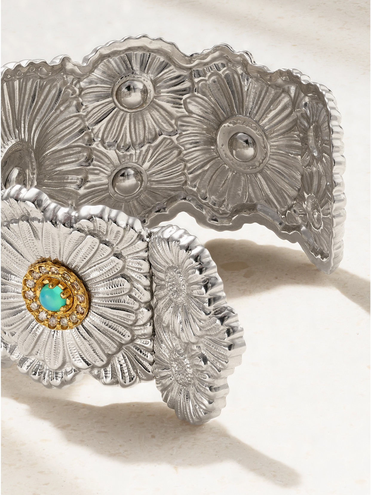 Daisy Blossoms Gold-plated, Agate And Diamond Cuff - 3