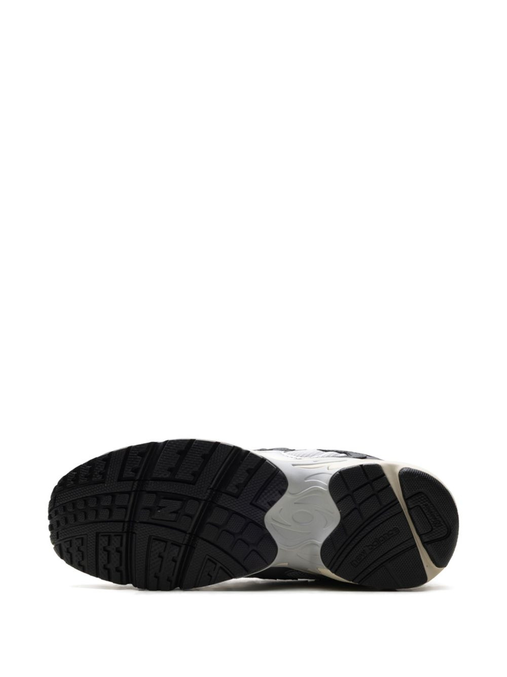725v1 "Grey Matter Black" sneakers - 4