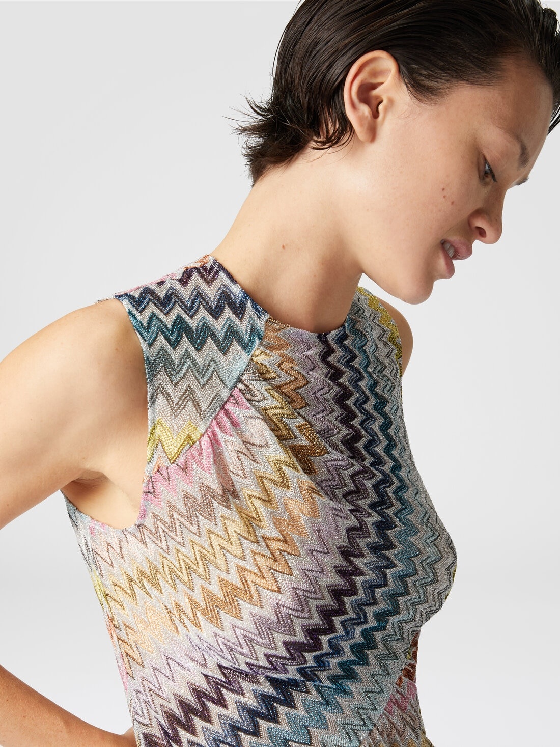Sleeveless top in zig zag lamé viscose blend - 5