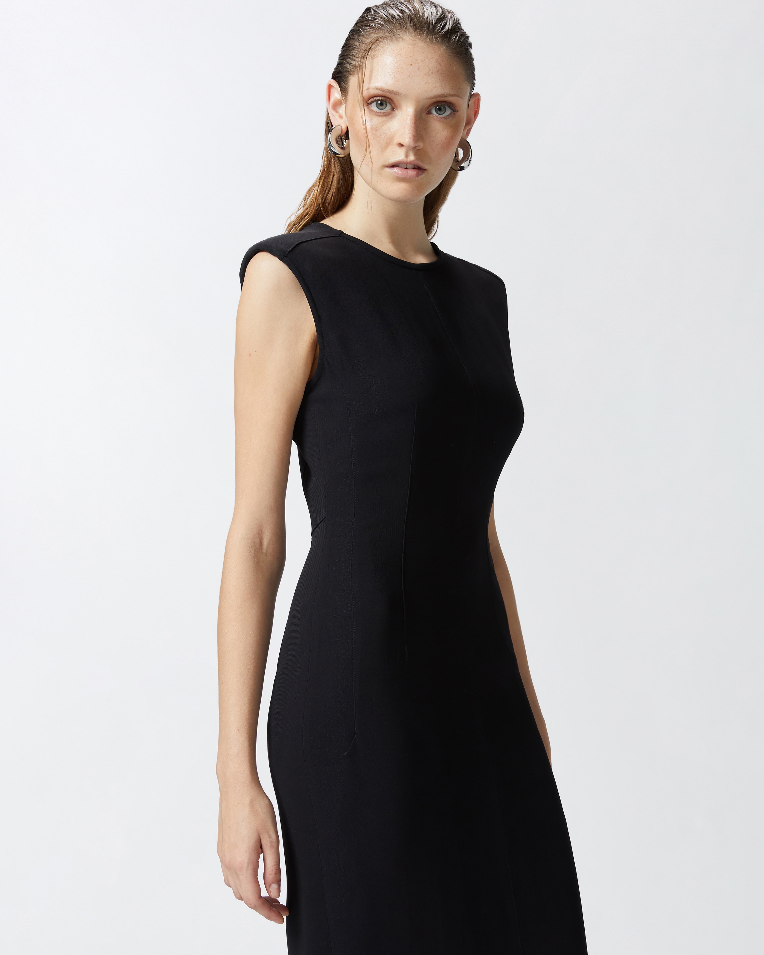 SLEEVELESS LONGUETTE DRESS IN TECHNICAL CADY - 3