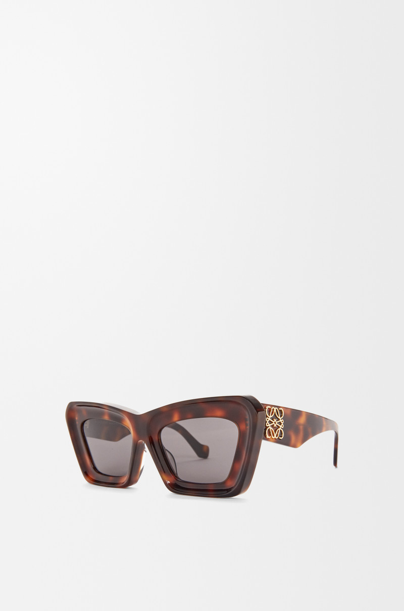 Loewe Beveled Cateye sunglasses outlook