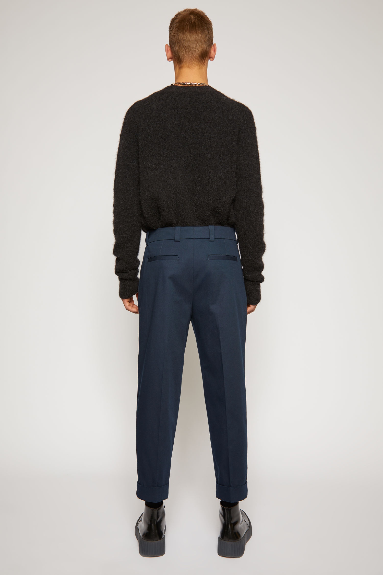 Cropped tapered-fit trousers navy blue - 3