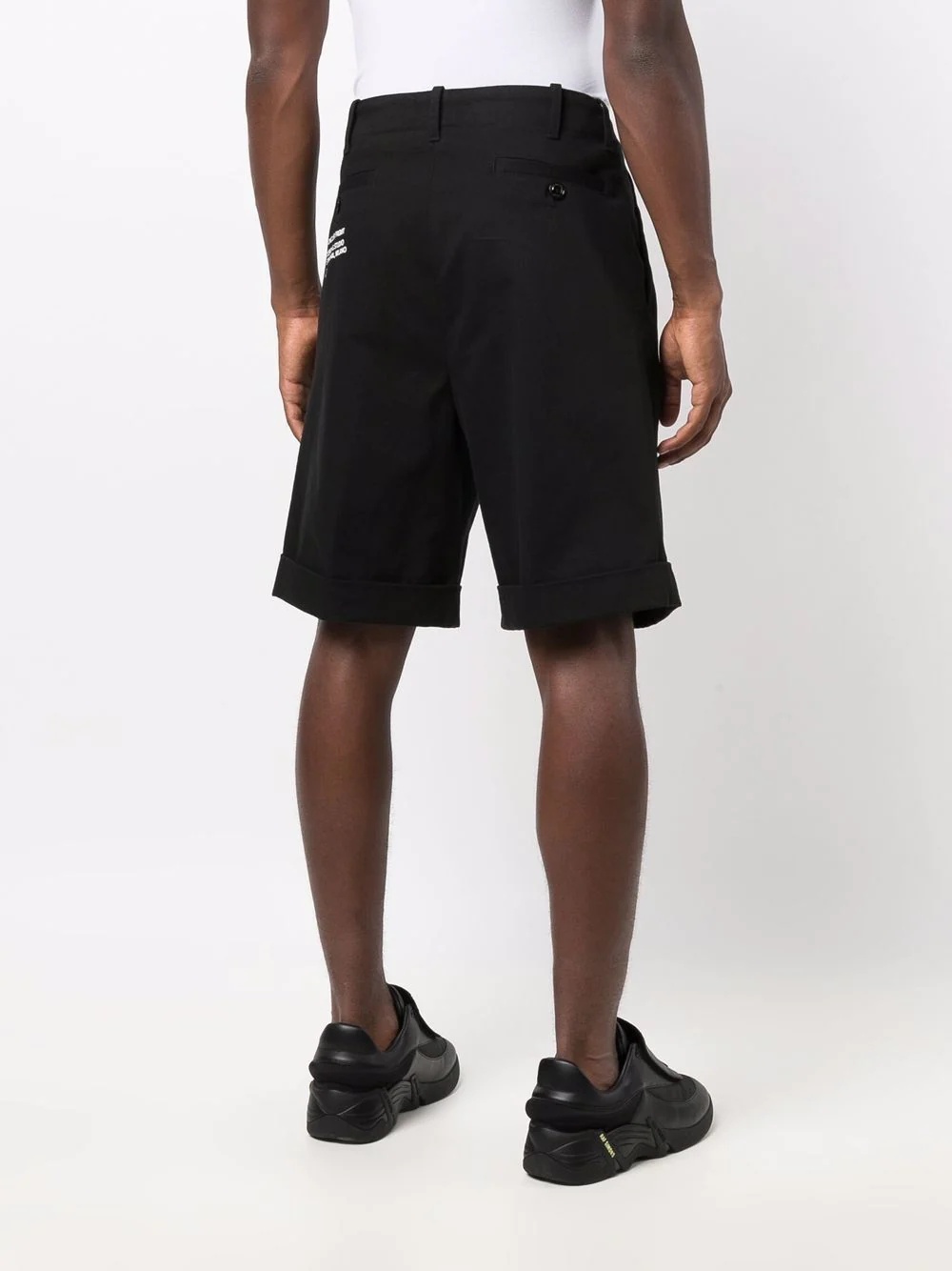 logo-patch tailored shorts - 4