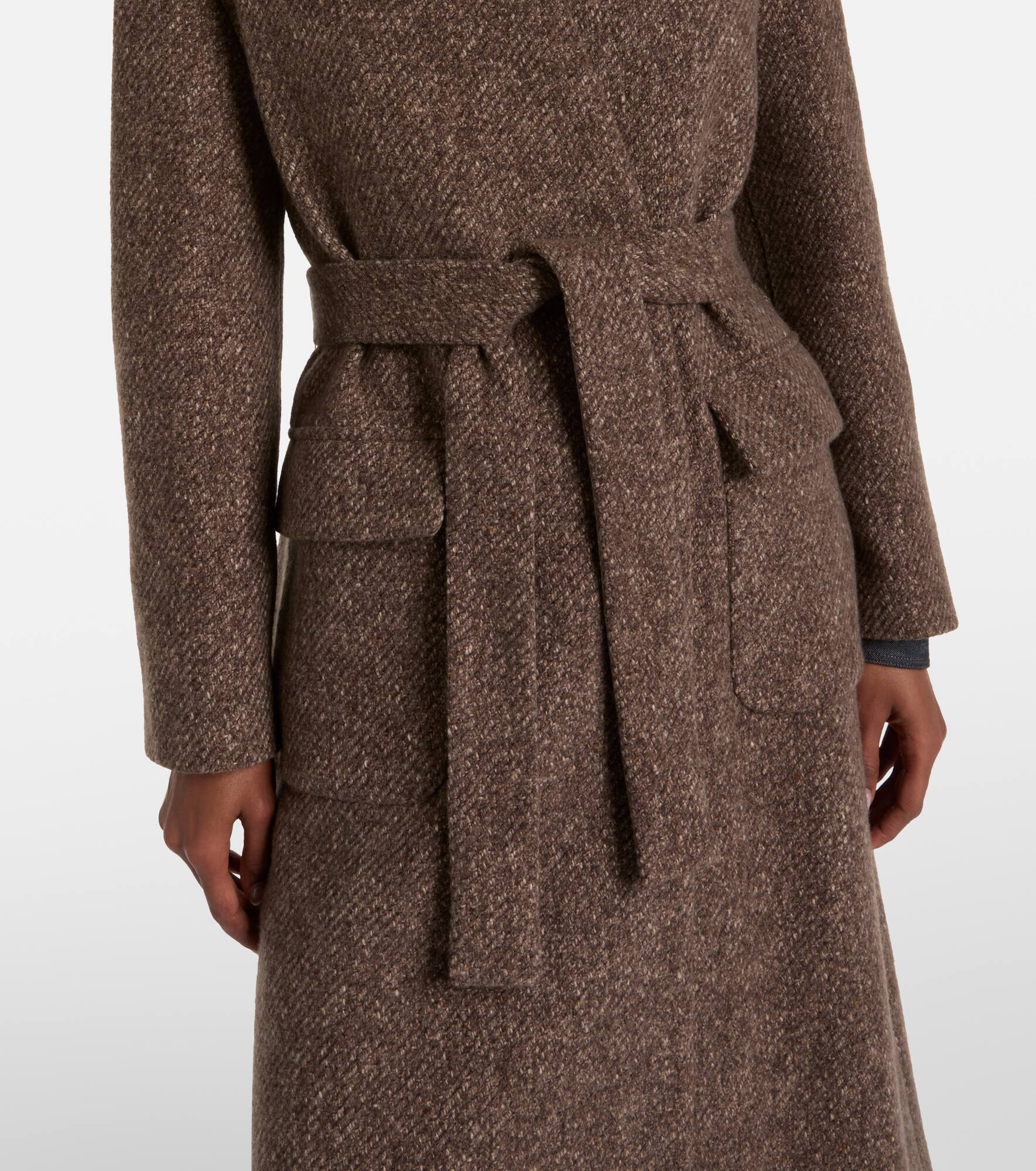 Belted wool and cashmere overcoat - 6