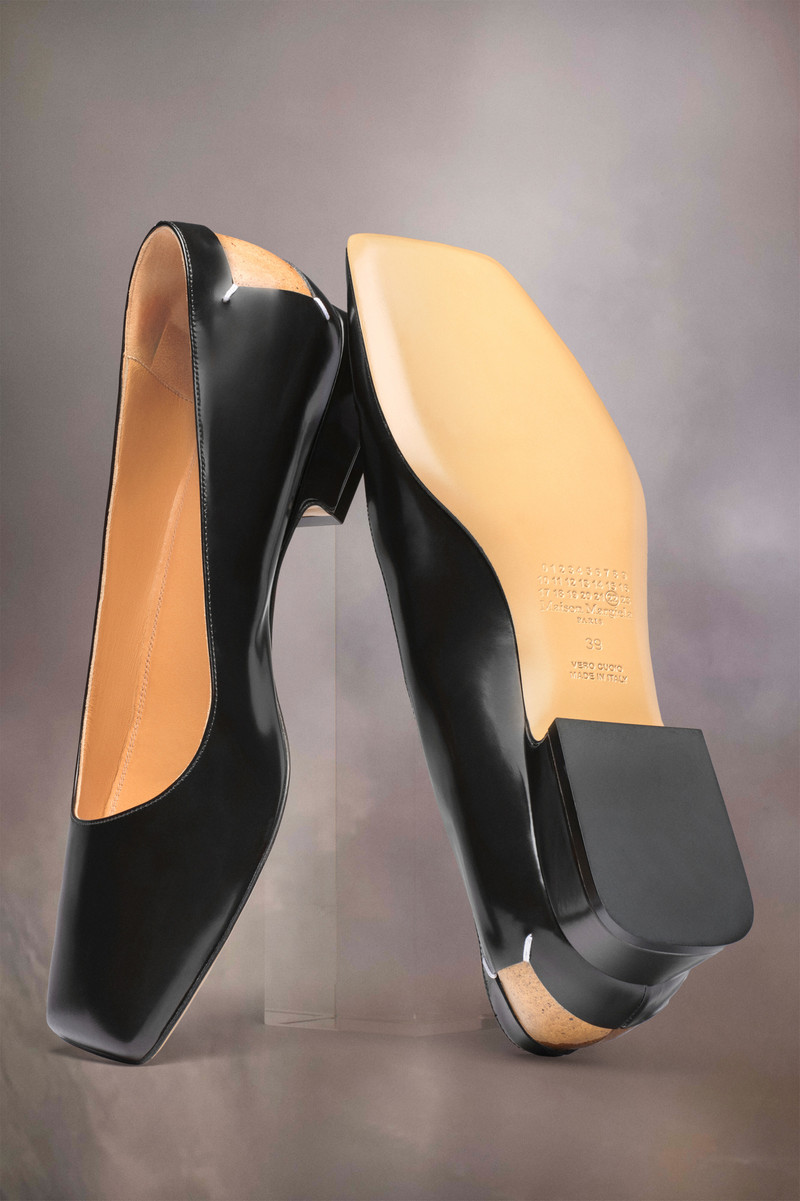 Maison Margiela Four stitches décortiqué ballerinas outlook