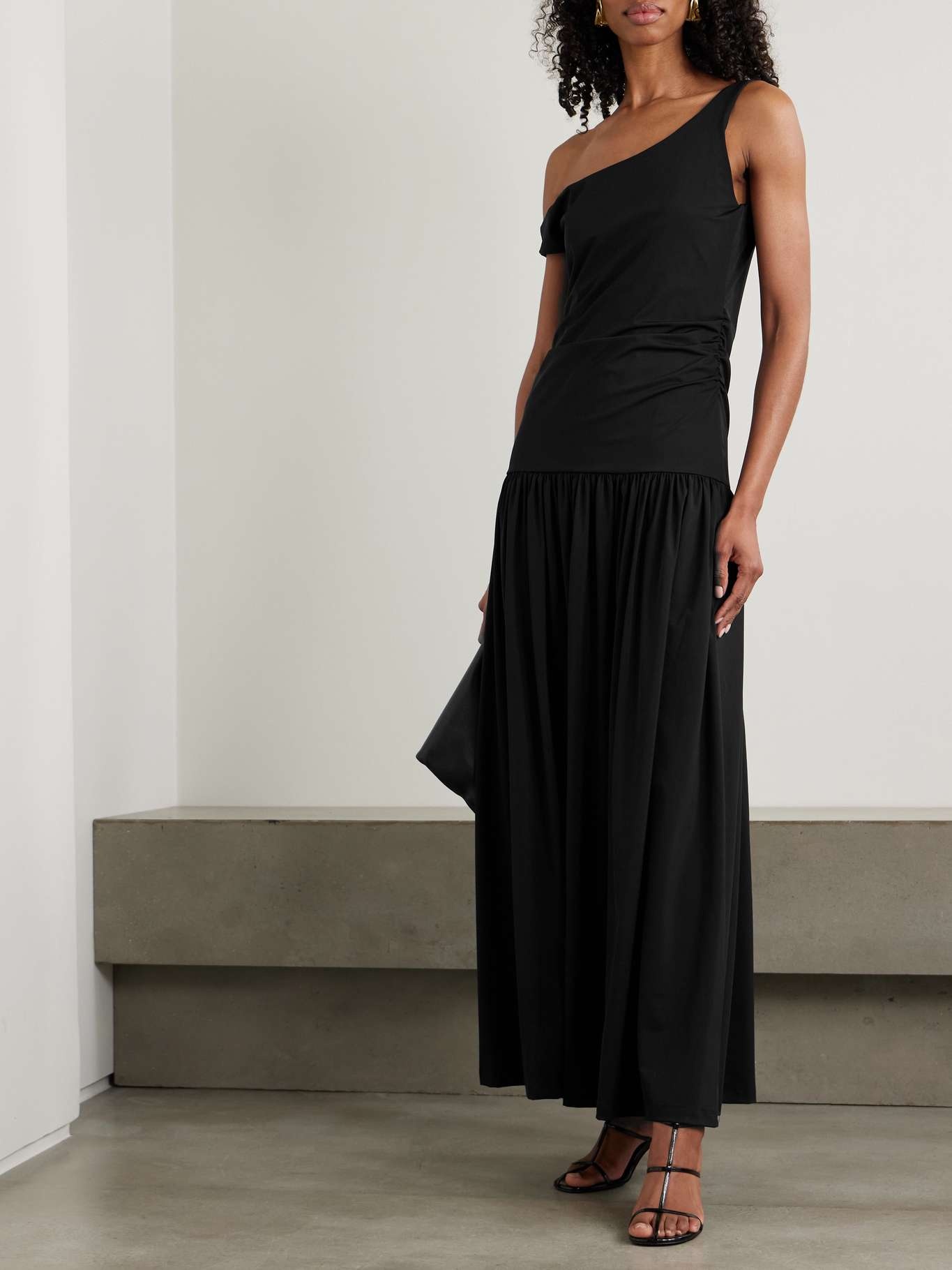 Off-the-shoulder ruched gathered stretch-jersey maxi dress Black - 2