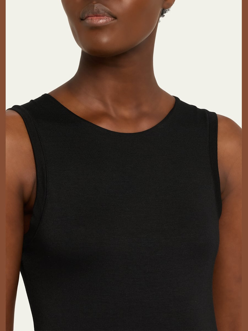 ÉTERNE Sleeveless Crewneck Top outlook