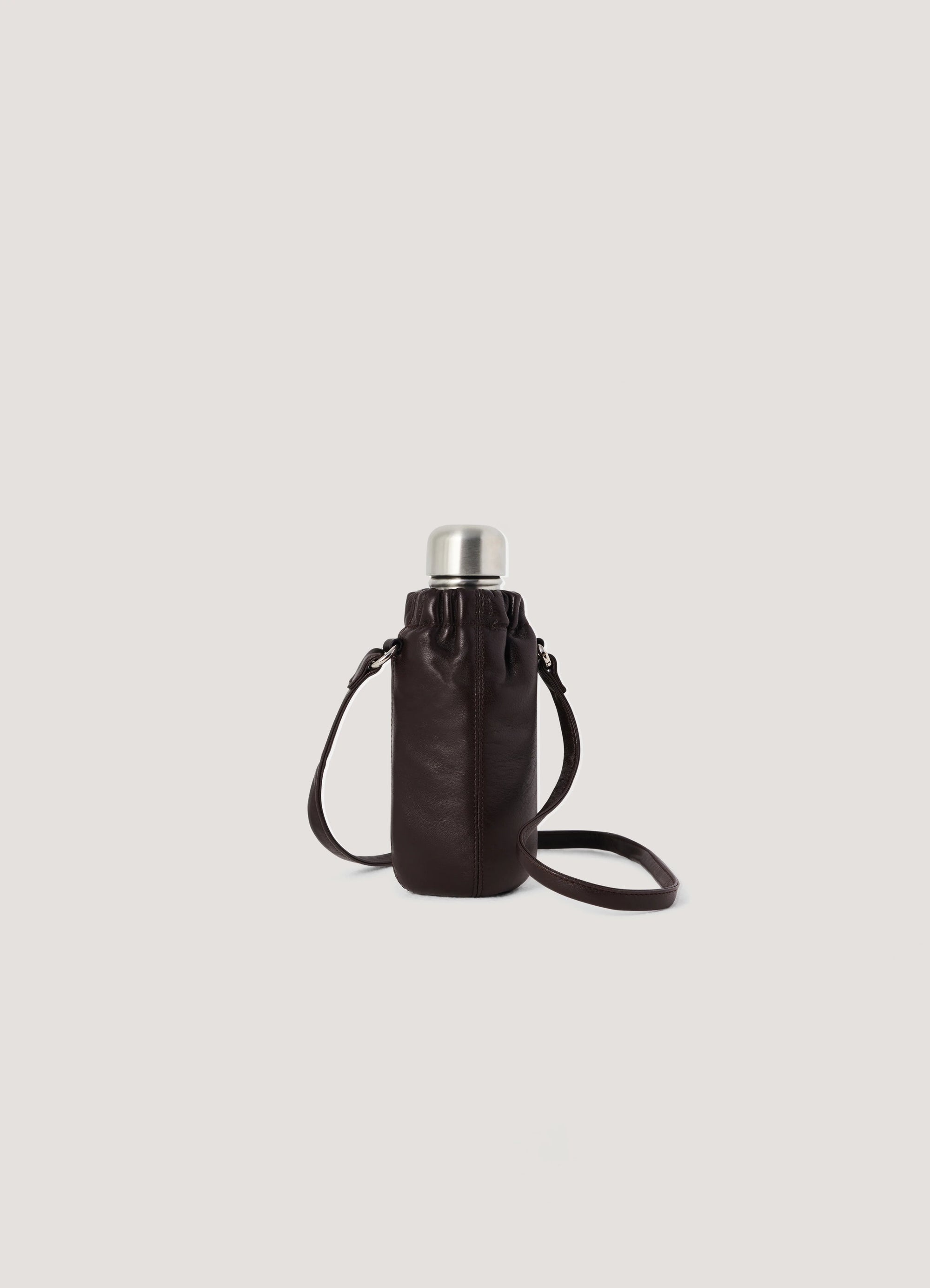 SMALL WATER BOTTLE-CARRIER
SOFT NAPPA LEATHER - 1