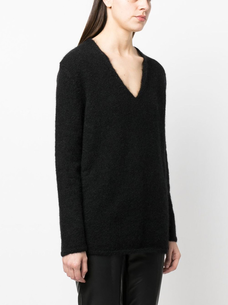 V-neck knitted jumper 3
