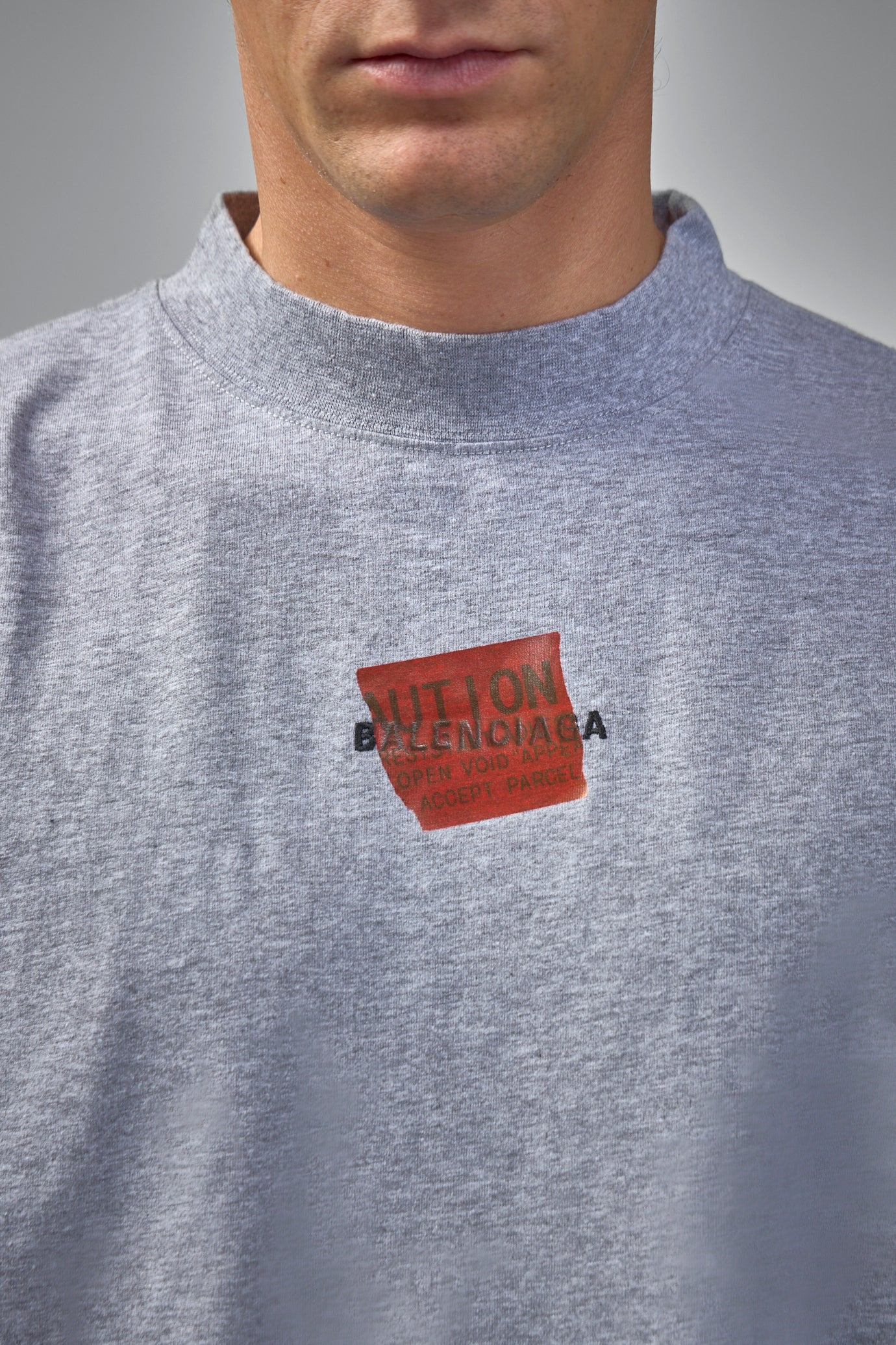 Taped Back Medium Fit T-shirt - 4