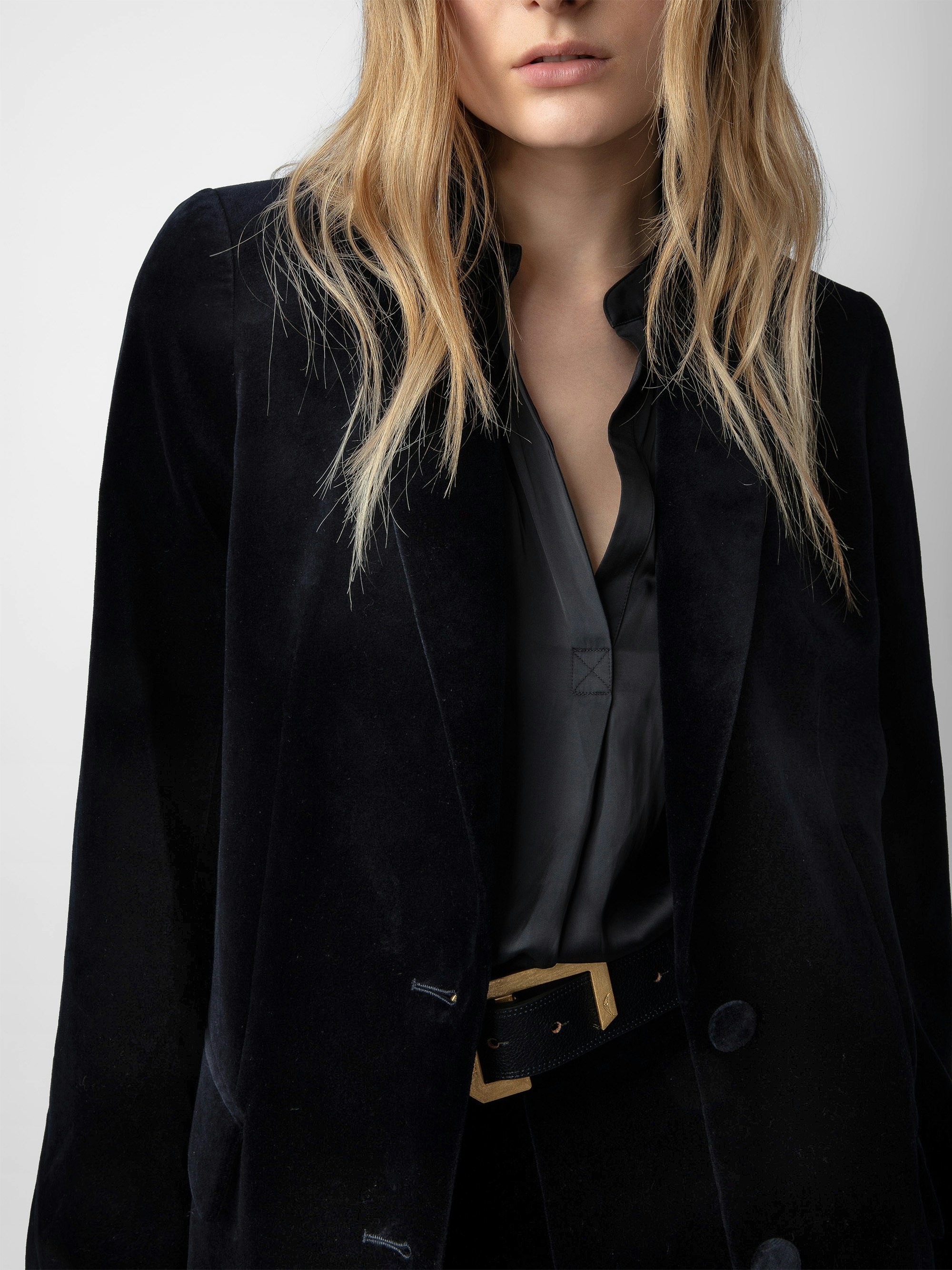 Viva Velvet Blazer - 4