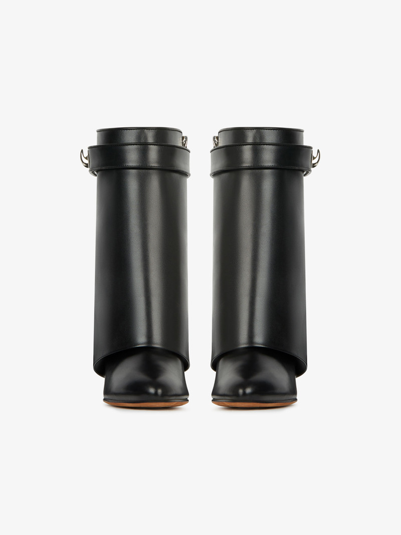 Givenchy Shark Lock ankle boots in leather outlook