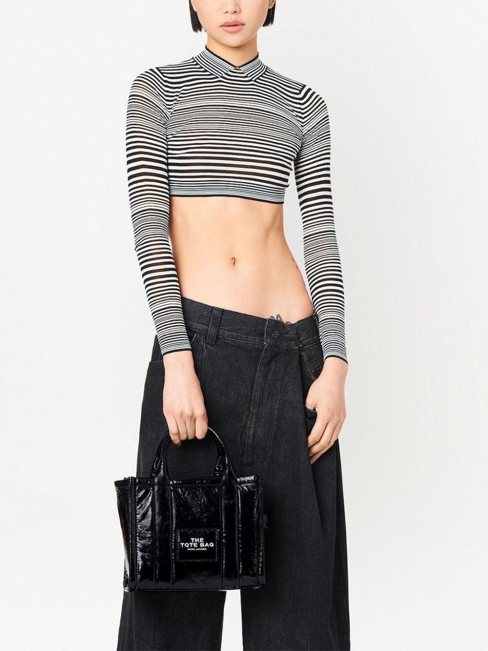 crinkled leather tote bag - 8