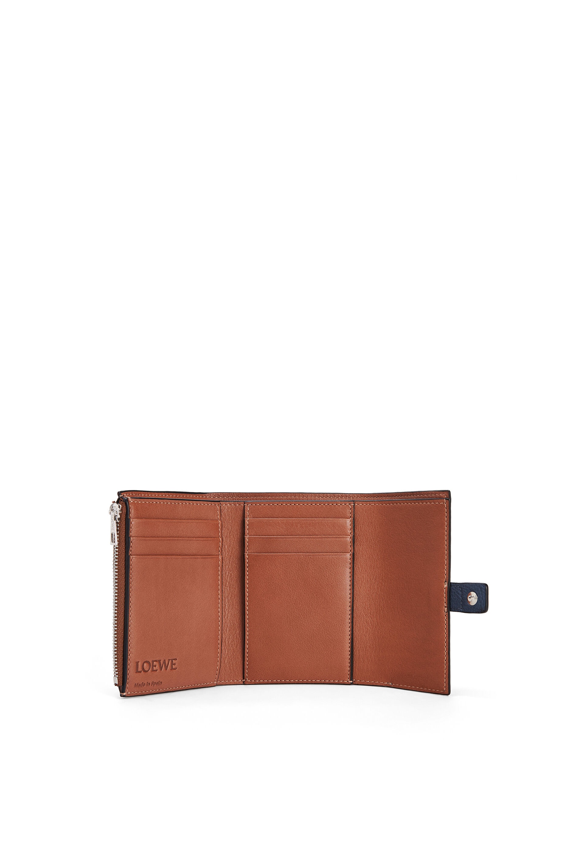 Small vertical wallet in soft grained calfskin - 4