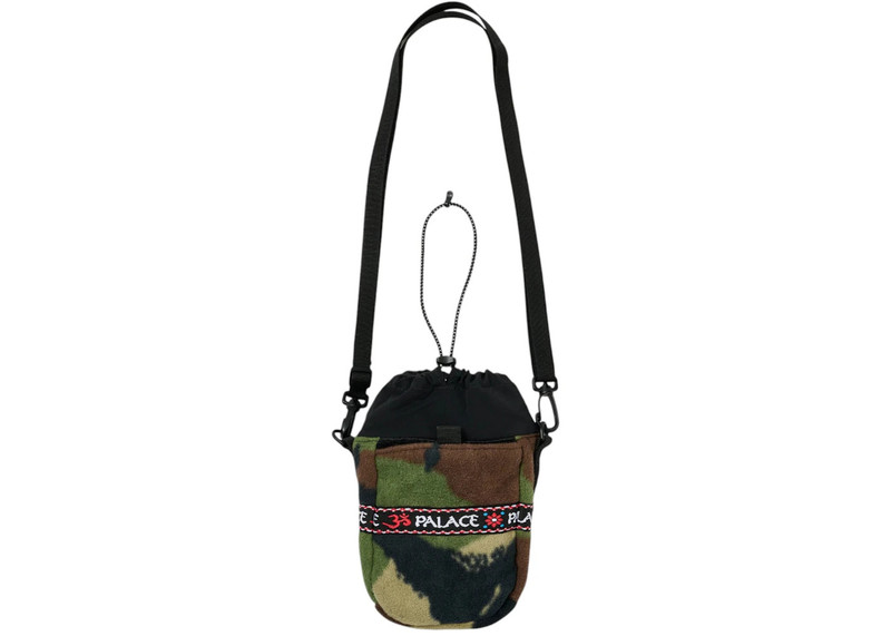 PALACE Palace Polartec Om Cinch Bag Woodland Camo outlook