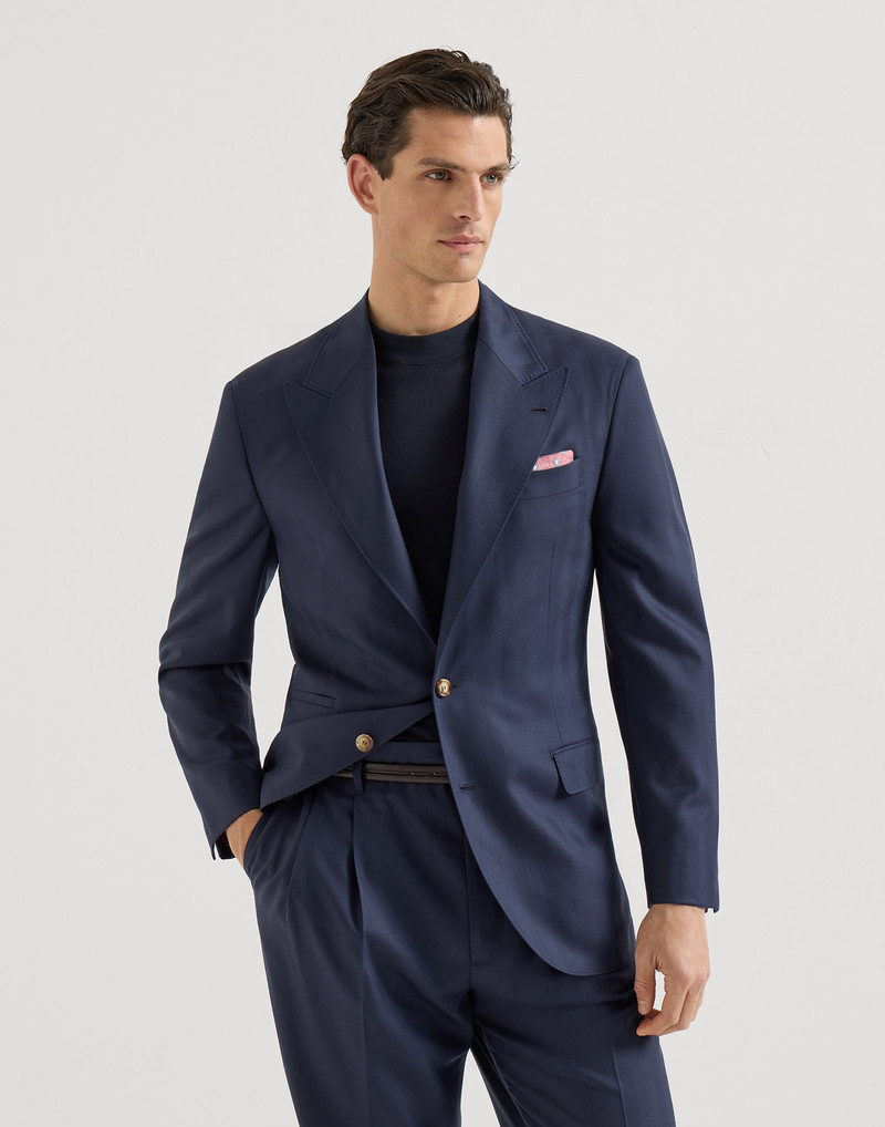 Virgin wool chevron Tailor blazer with peak lapels 2