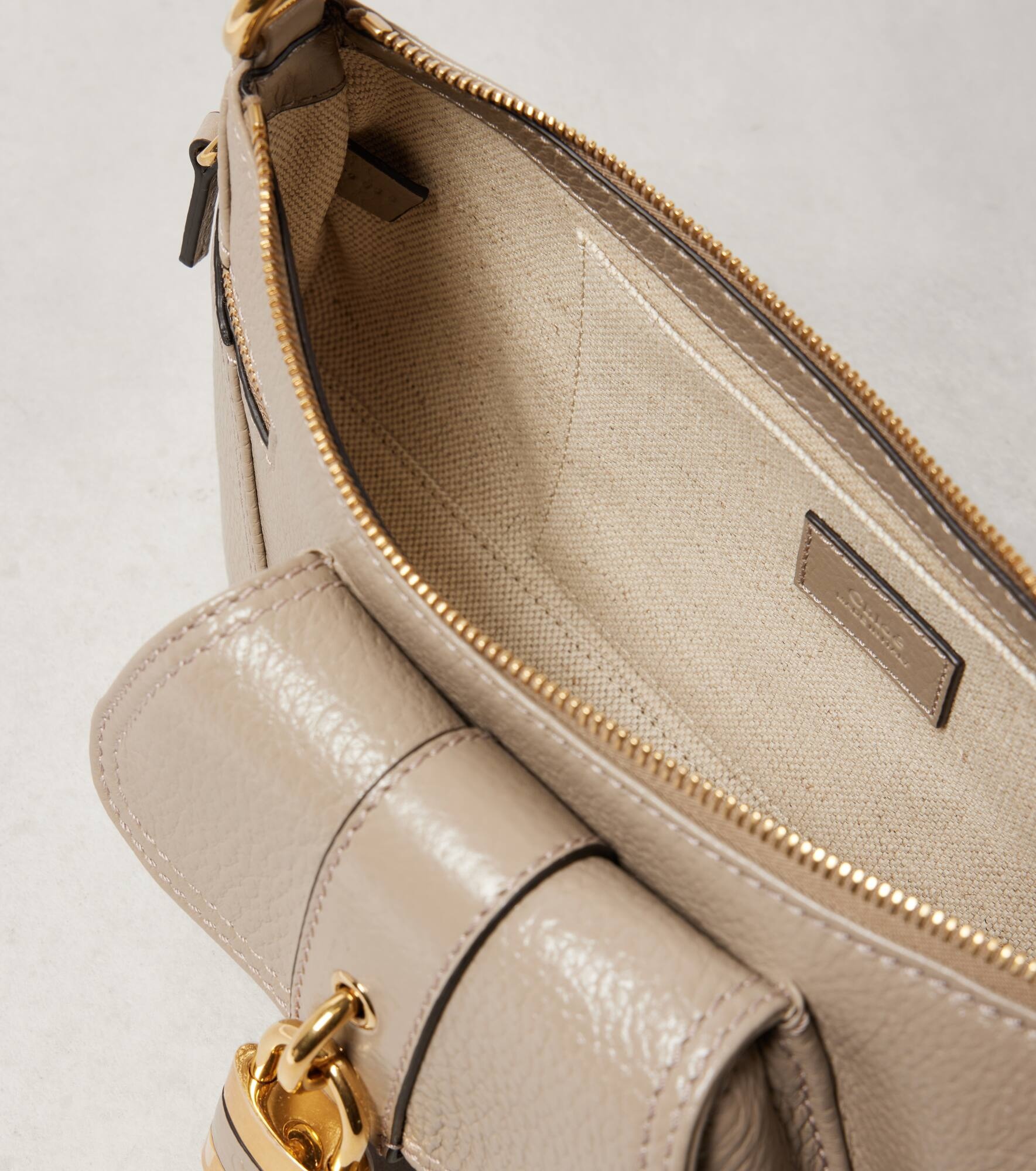 The 99 leather shoulder bag - 3