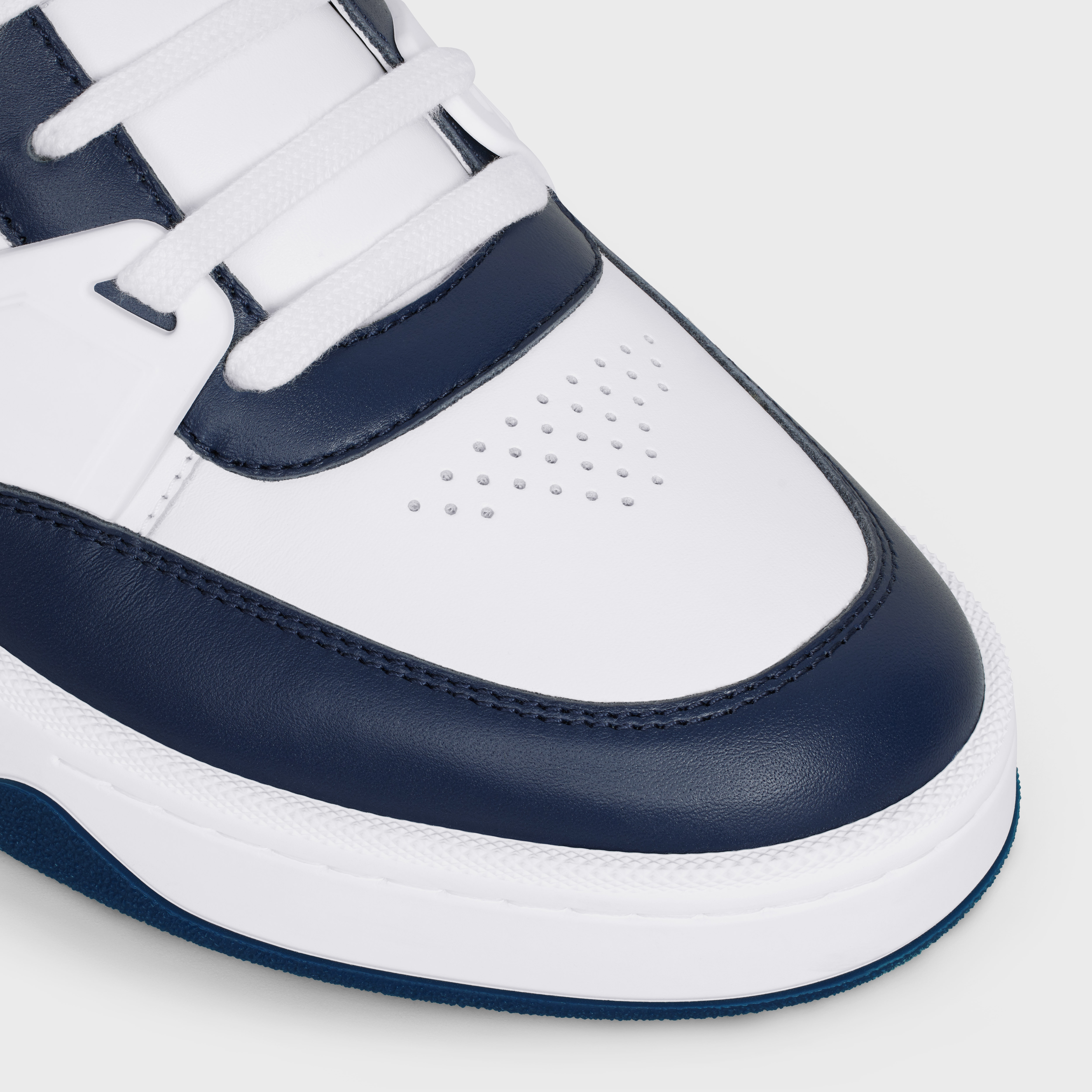 CELINE CELINE TRAINER CT-07 LOW LACE-UP SNEAKER in CALFSKIN