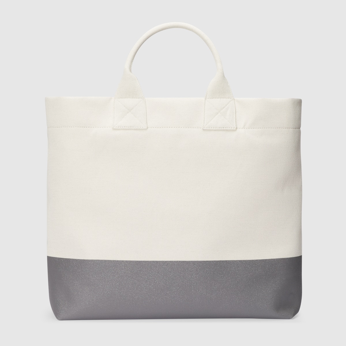 Canvas tote bag with embossed detail - 6