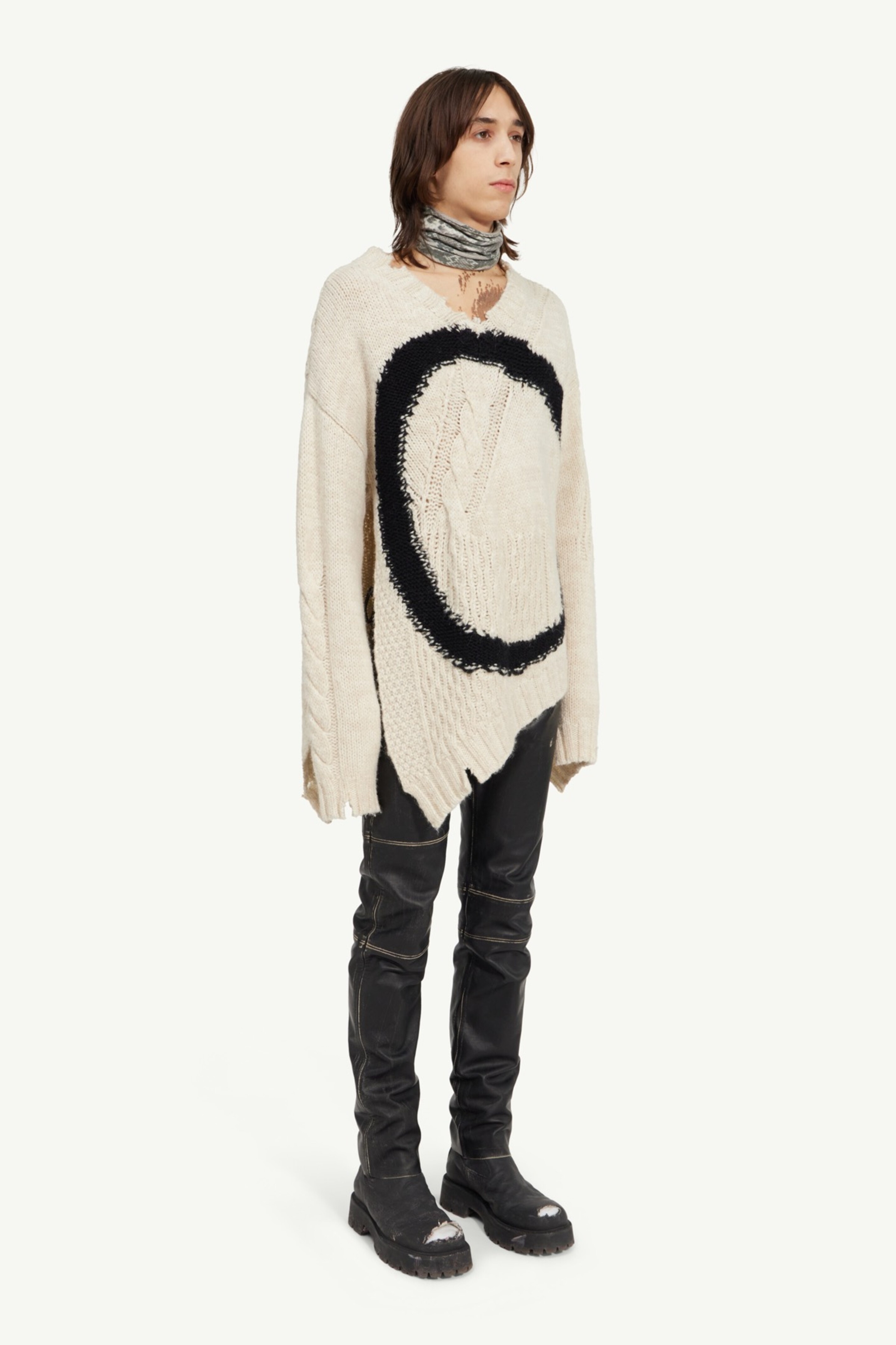 Distressed knit sweater - 3