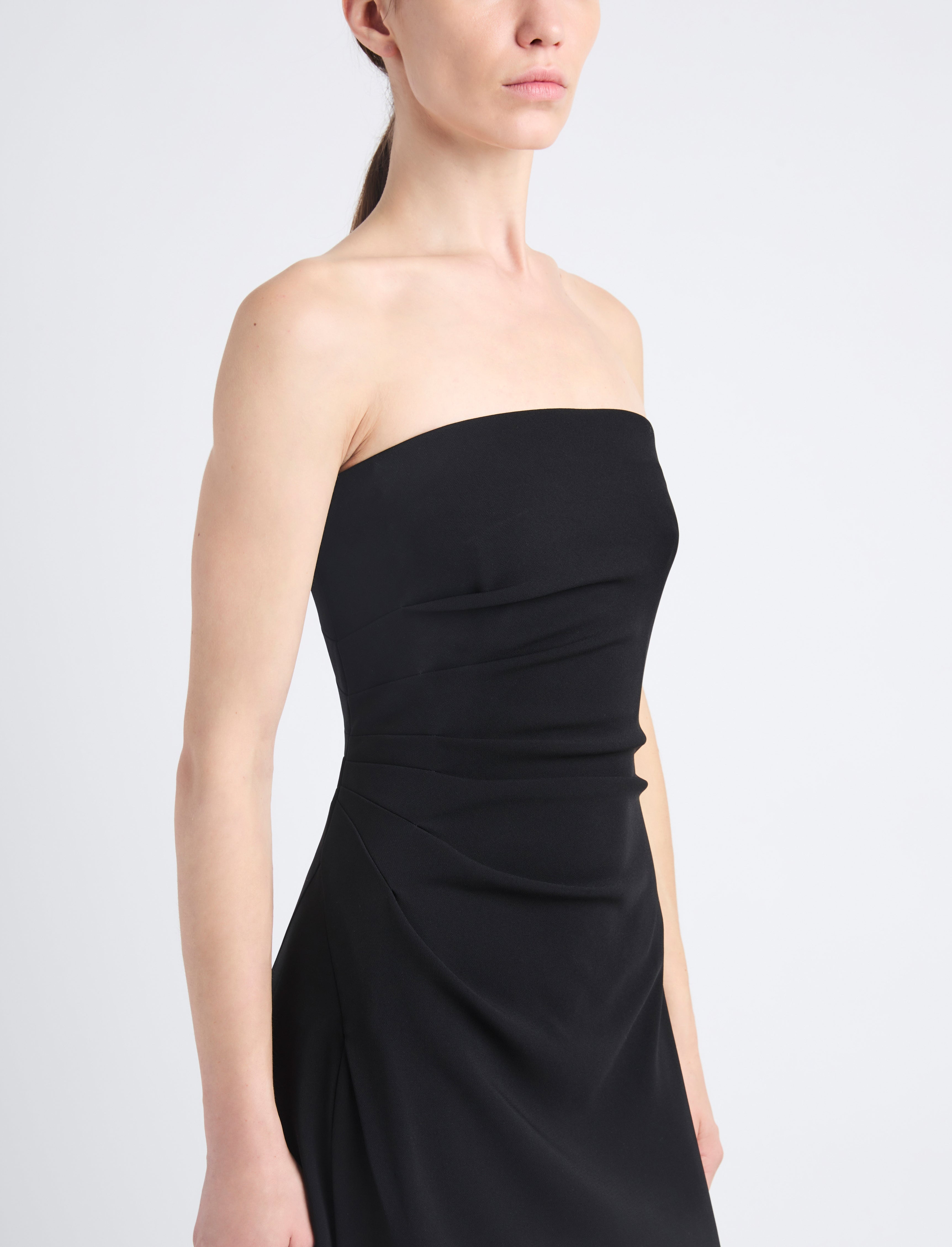 Shira Strapless Dress In Matte Viscose Crepe - 5