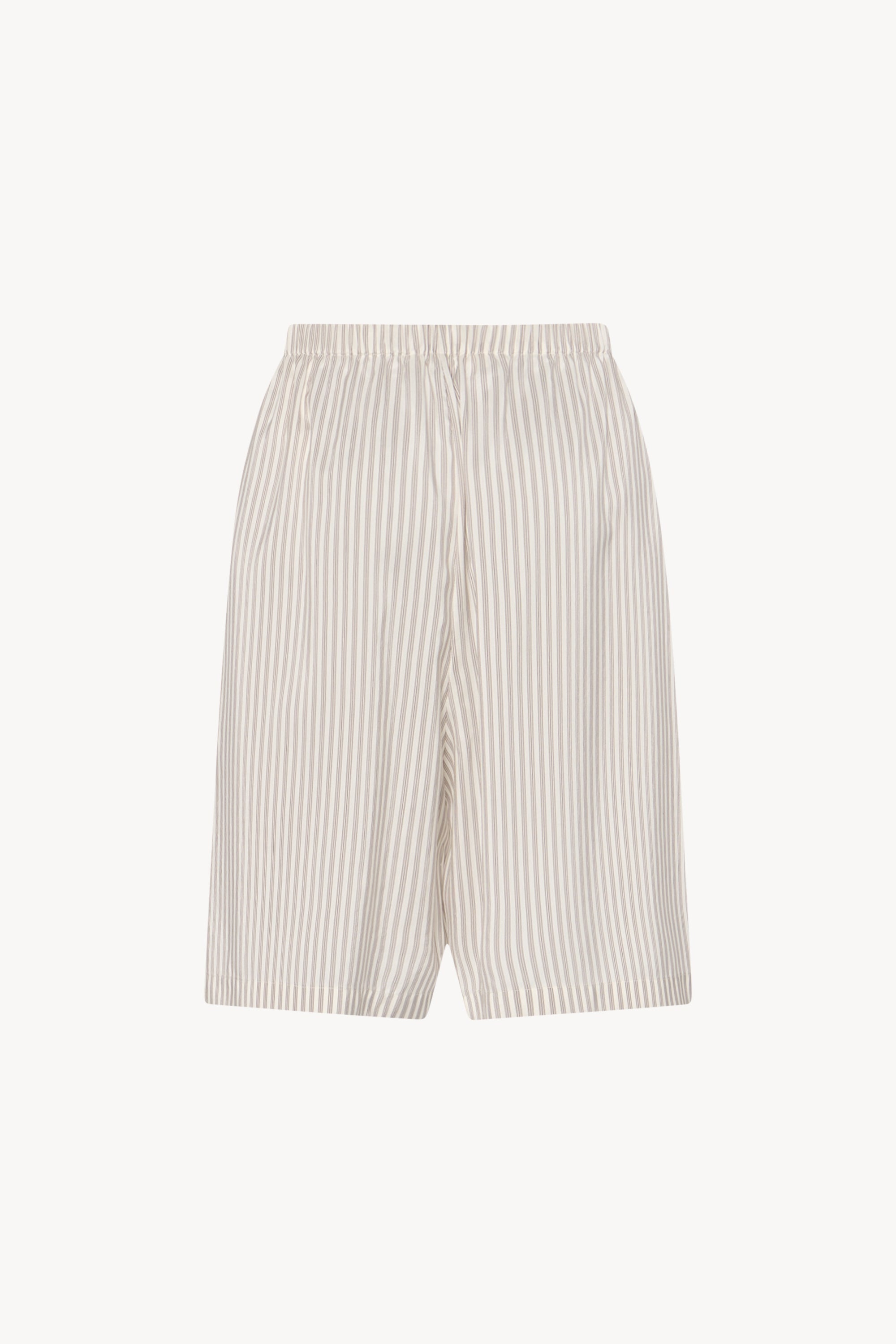 Zinnia Short in Silk - 2