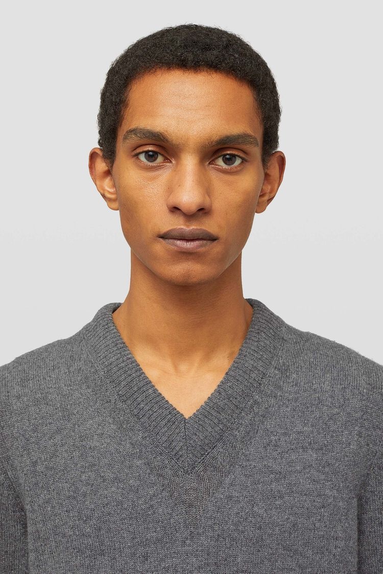 V-Neck Sweater - 5