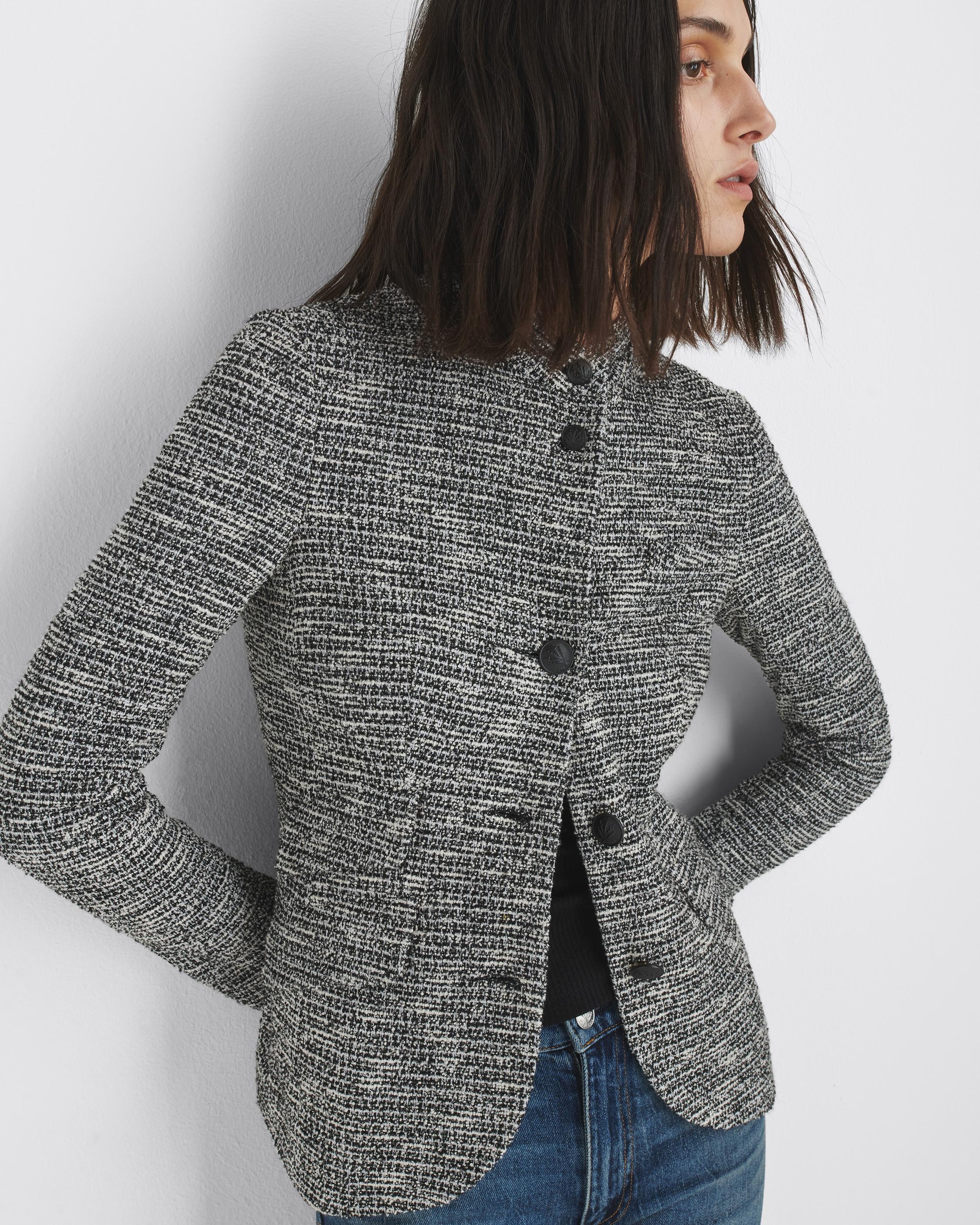 Slade Italian Tweed Blazer
Slim Fit - 2