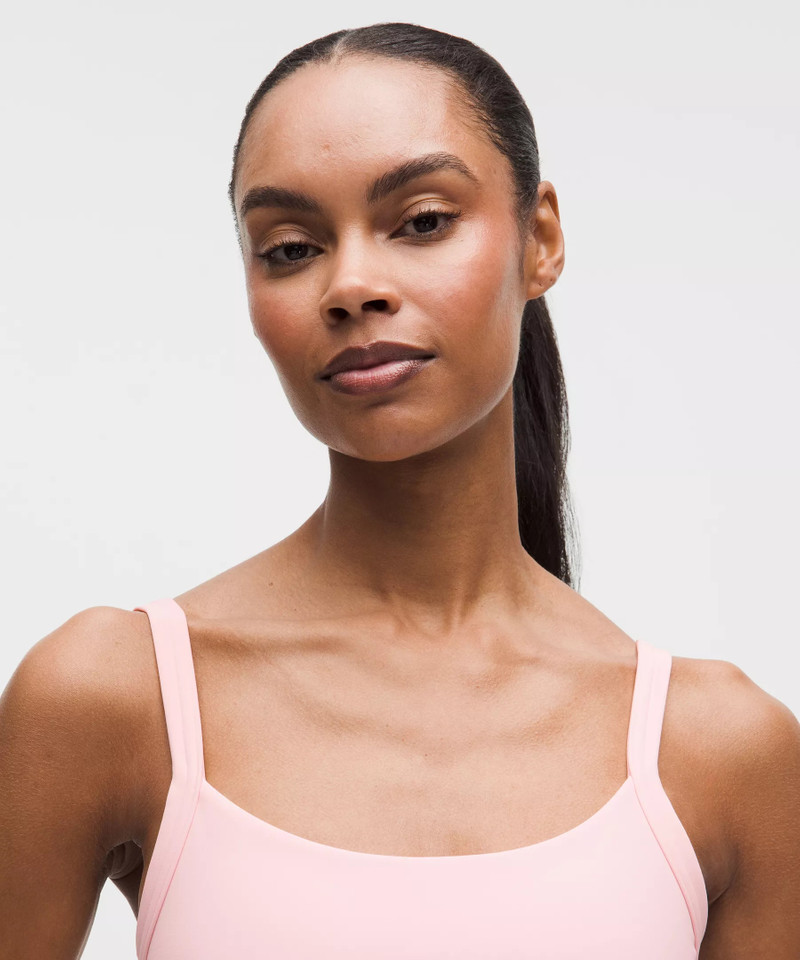 Straight-Strap Sports Bra *Light Support, B/C Cup 4