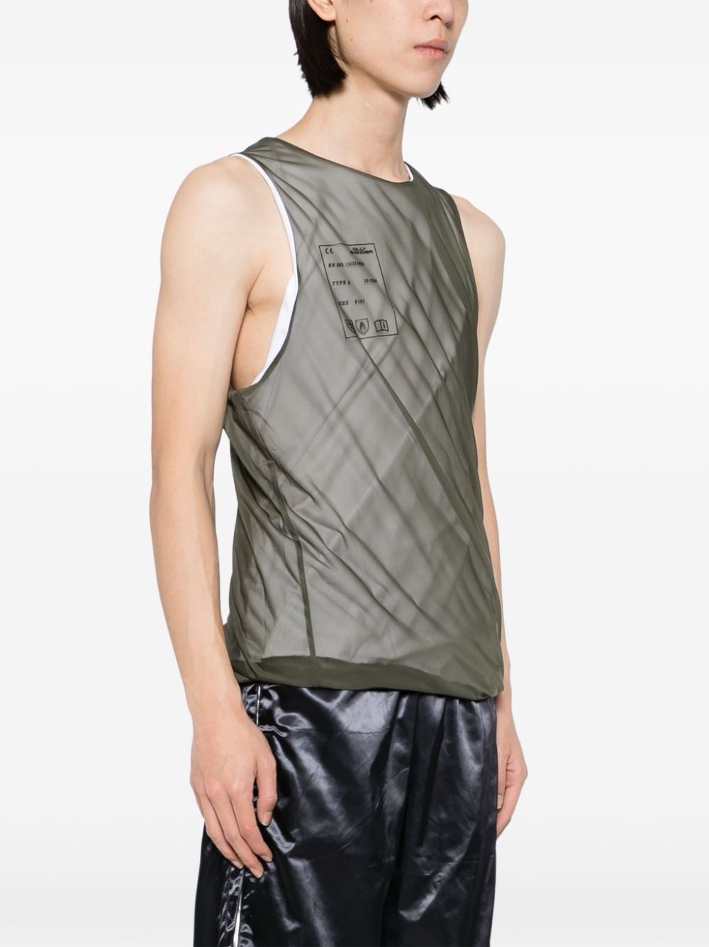 twisted tank - 3