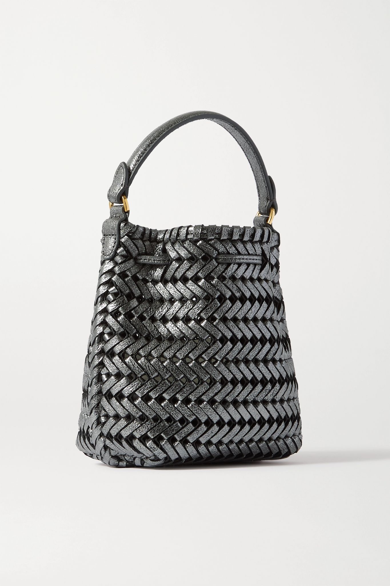 Neeson Drawstring micro woven metallic crinkled-leather bucket bag - 3