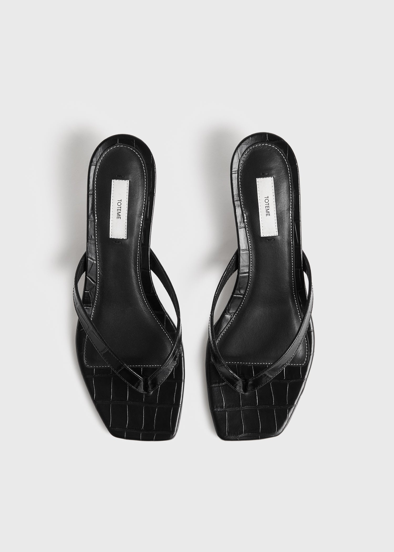 Croco-embossed heeled flip flops black - 4