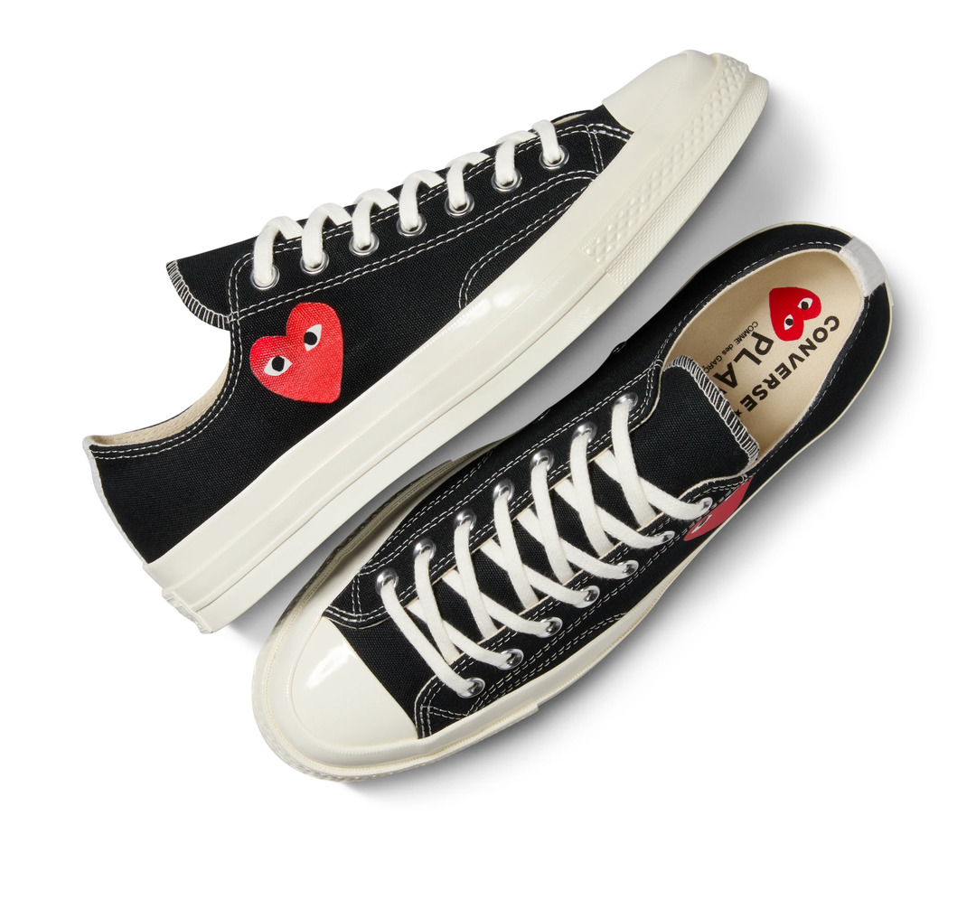Small Red Heart Chuck Taylor Low Top - 2