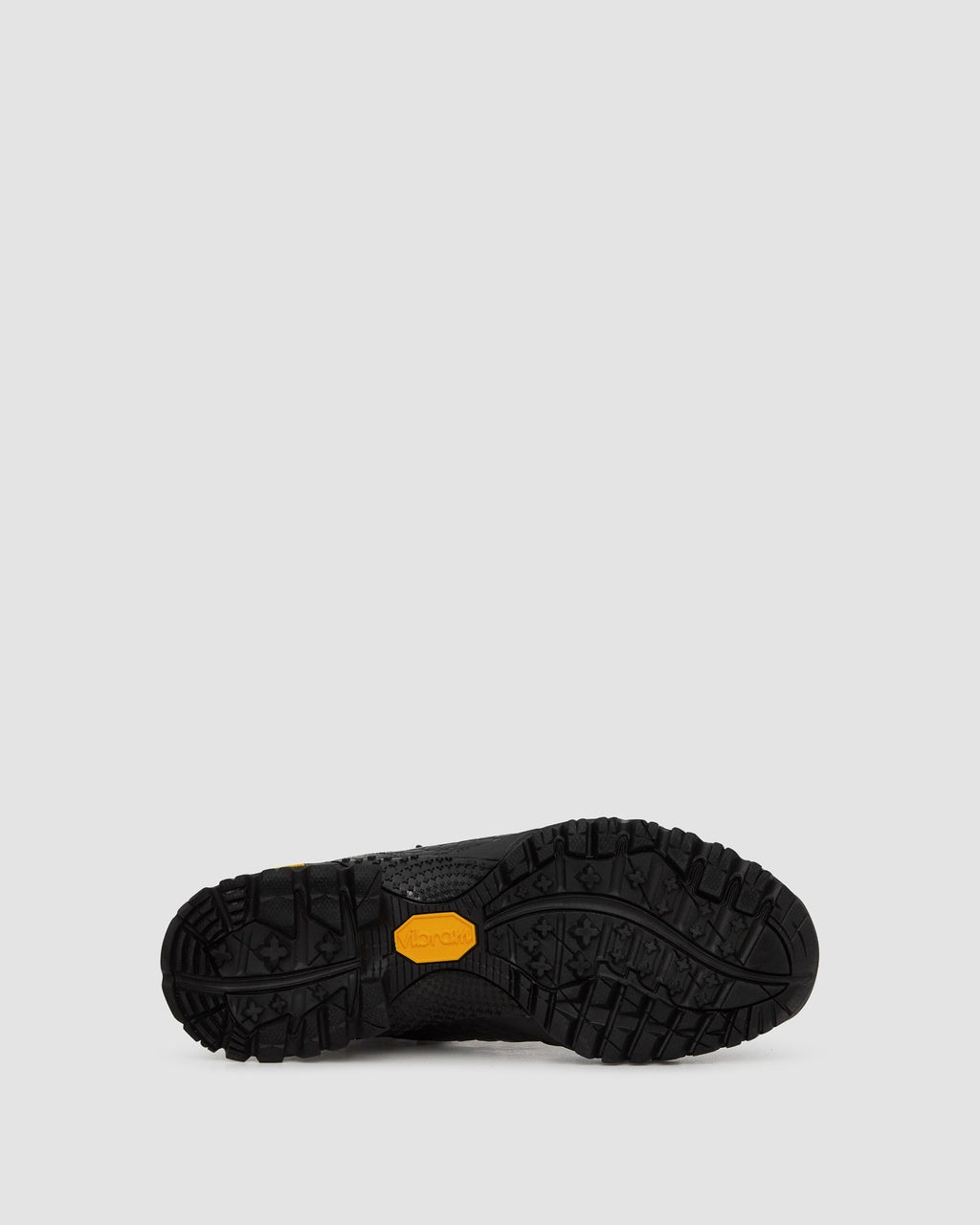 HIKING BOOT - 6