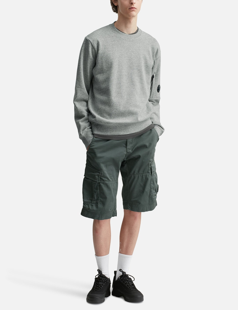 C.P. Company BERMUDA CARGO IN SATIN STRETCH outlook